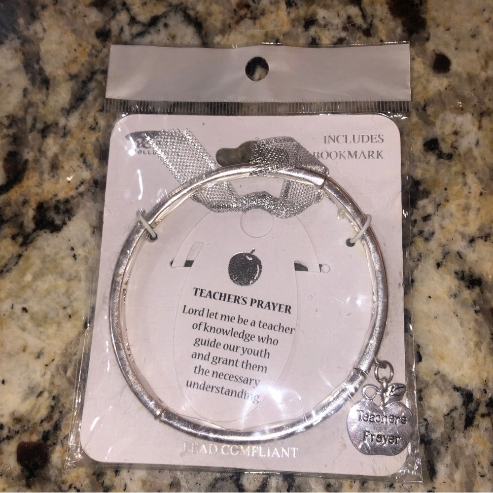 🔥5/$50 Teacher’s Prayer Inspirational Apple Bracelet With Bookmark NWT